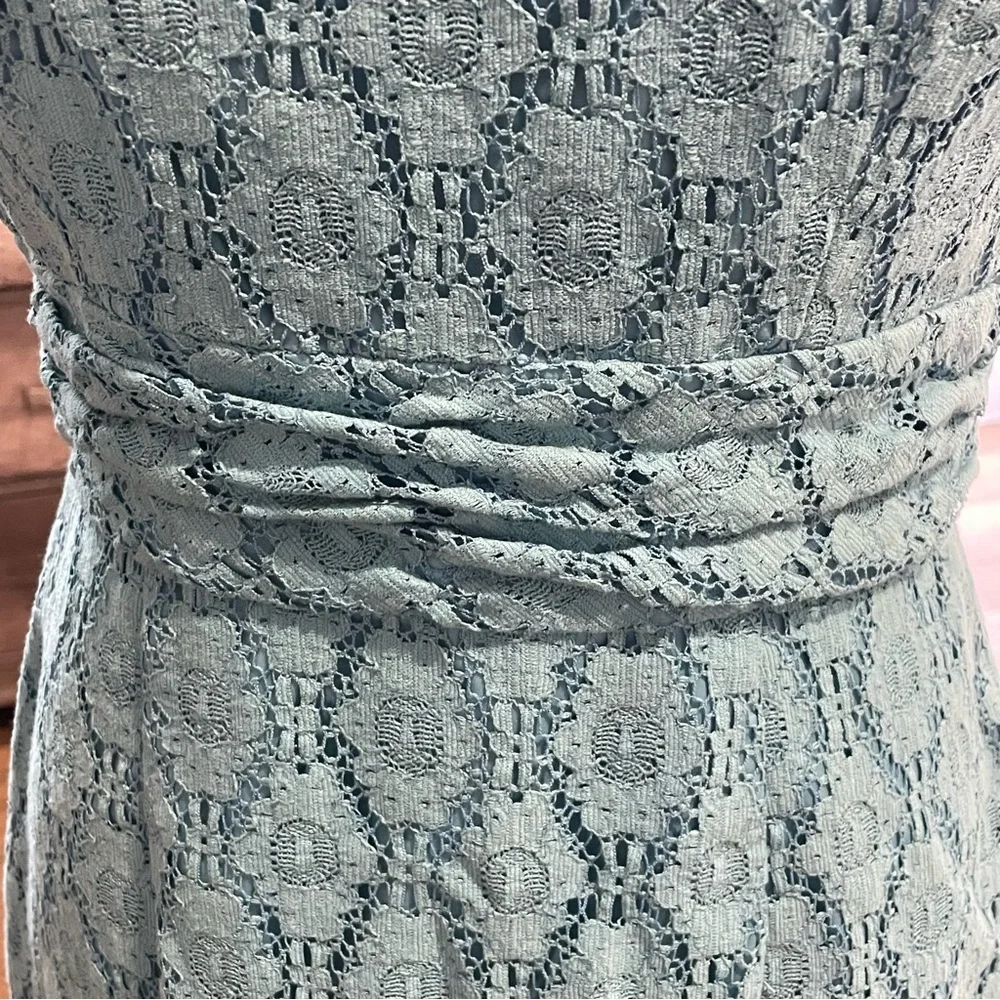 Adrianna Papell Elegant Blue Lace Dress Size 6 - Picture 5 of 8